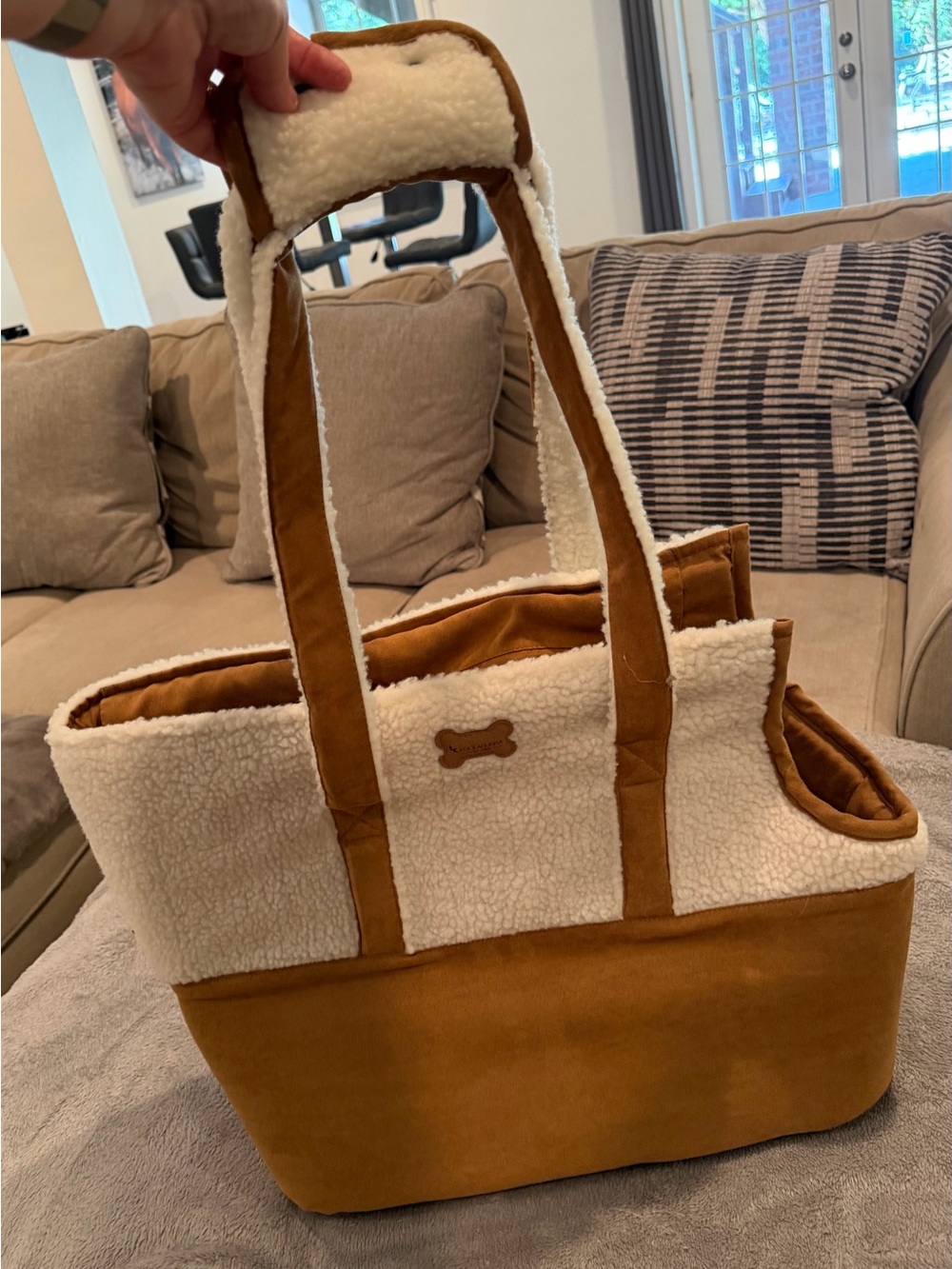 Koolaburra By UGG Pet Carrier
Tote
